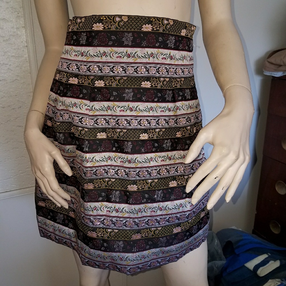 NWOT - Ribbon skirt